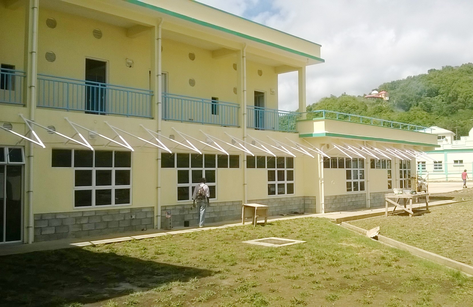 EU team reviews projects in St. Vincent and the Grenadines EU team reviews projects in St. Vincent and the Grenadines