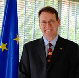 Embajador Timothy Torlot, Jefe de la Delegación de la Unión Europea