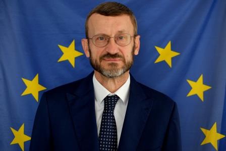Appui aux institutions et aux réformes de l'Etat en Guinée : les discours de l'Ambassadeur de l'UE Appui aux institutions et aux réformes de l'Etat en Guinée : les discours de l'Ambassadeur de l'UE