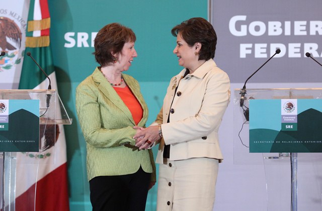 Mrs. Catherine Ashton, High Representative of the European Union for Foreign Affairs and Security Policy meets with Mexican Foreign Affairs Minister, Amb. Patricia Espinosa.
