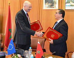 NOUVEAUX ENGAGEMENTS DE L'UE AU MAROC PLUS DE 1 MILLIARD 860 MILLIONS DE DIRHAMS DE DONS NOUVEAUX ENGAGEMENTS DE L'UE AU MAROC PLUS DE 1 MILLIARD 860 MILLIONS DE DIRHAMS DE DONS