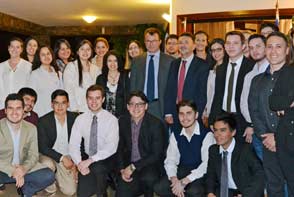 62 Paraguayos estudiarán en Europa becados por el programa Erasmus + de la Unión Europea 62 Paraguayos estudiarán en Europa becados por el programa Erasmus + de la Unión Europea