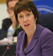 Déclaration de la haute représentante, Mme Catherine Ashton, au nom de l’Union européenne à l’occasion de la Journée internationale contre l’homophobie et la transphobie Déclaration de la haute représentante, Mme Catherine Ashton, au nom de l’Union européenne à l’occasion de la Journée internationale contre l’homophobie et la transphobie
