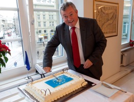 "Vom Kriegstreiber zum Exporteur von Frieden" &ndash; Friedensnobelpreis 2012 an die EU