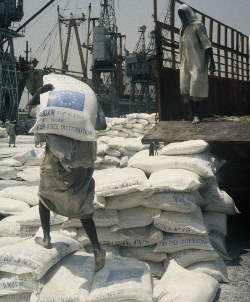 Europäer unterstützen humanitärische Hilfe Europäer unterstützen humanitärische Hilfe