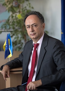 Хюг Мінгареллі
