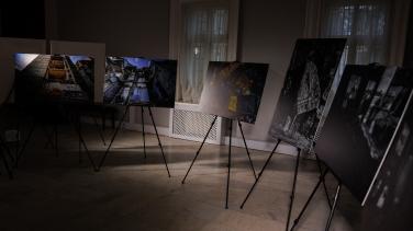Echoes of War photo exhibition by Omar Sanadiki, EEAS 