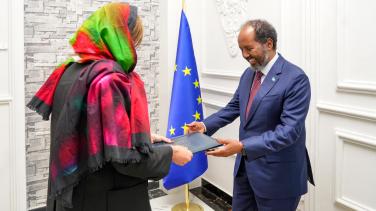 EU's new ambassador, Ms. Karin Johansson, presented her credentials to President @HassanSMohamud at @TheVillaSomalia in #Dhusamareeb