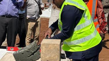 Presidente Filipe Nyusi lança, em Nampula, a primeira pedra para a reabilitação da estrada Nametil - Angoche.