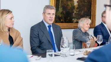 Foreign Minister pictured at Ambassadorial Lunch 