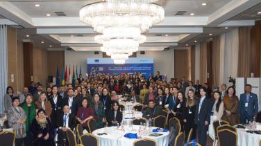 group photo forum
