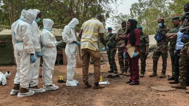 Engagés pour la santé : le personnel médical de la Gendarmerie à Bamako en formation