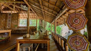 The Laotian Times - An eco-friendly Lao restaurant ready to receive diners. 