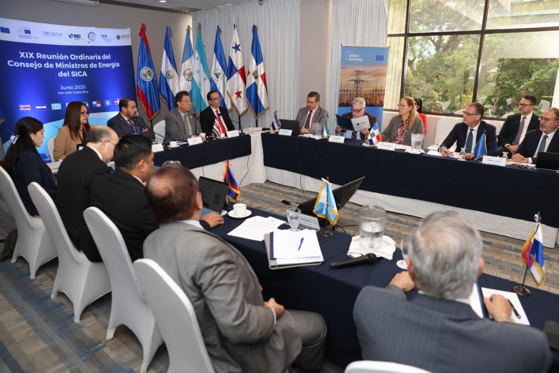 Felice Zaccheo, Jefe de la Unidad de Programas Regionales
