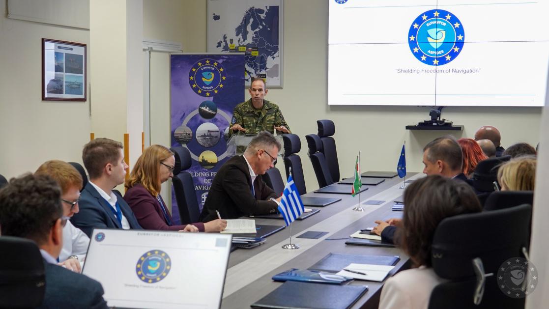 EUNAVFOR ASPIDES: Visit of the EU Politico-Military Group