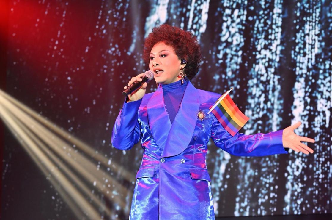 Purenessly performed at Pride Event 2025