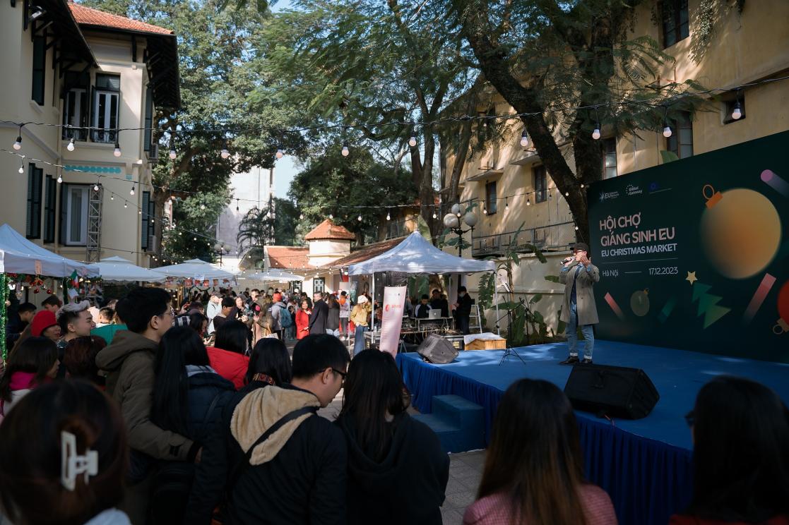 EU Xmas Market - Hanoi 2023 03