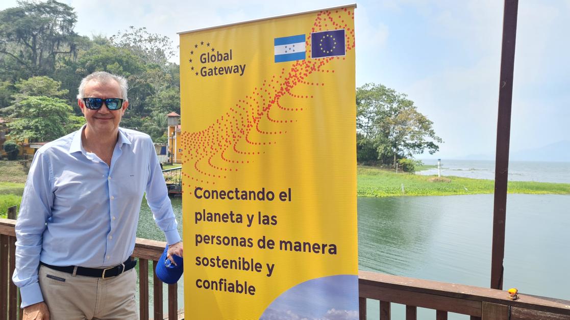 Visita Felix Shaw Honduras1