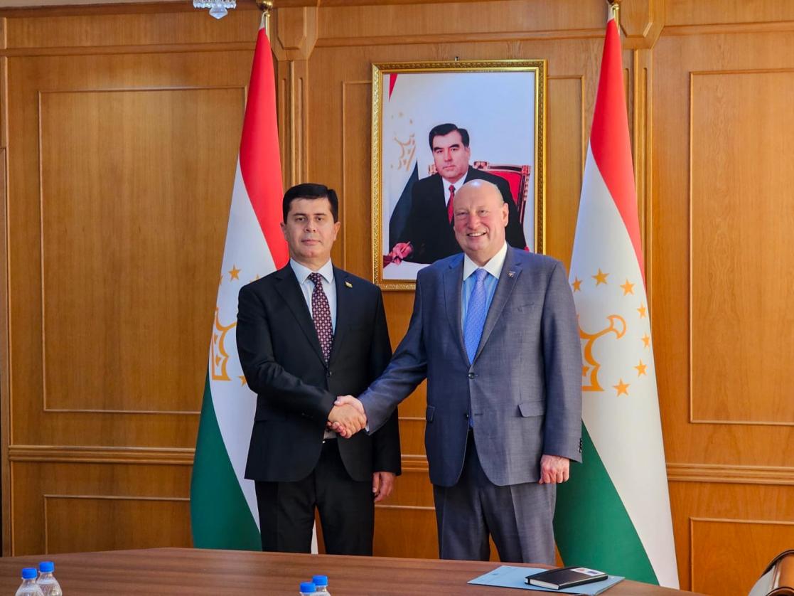 Hololei Meeting with Tajikistan Minister Economic Development and Trade