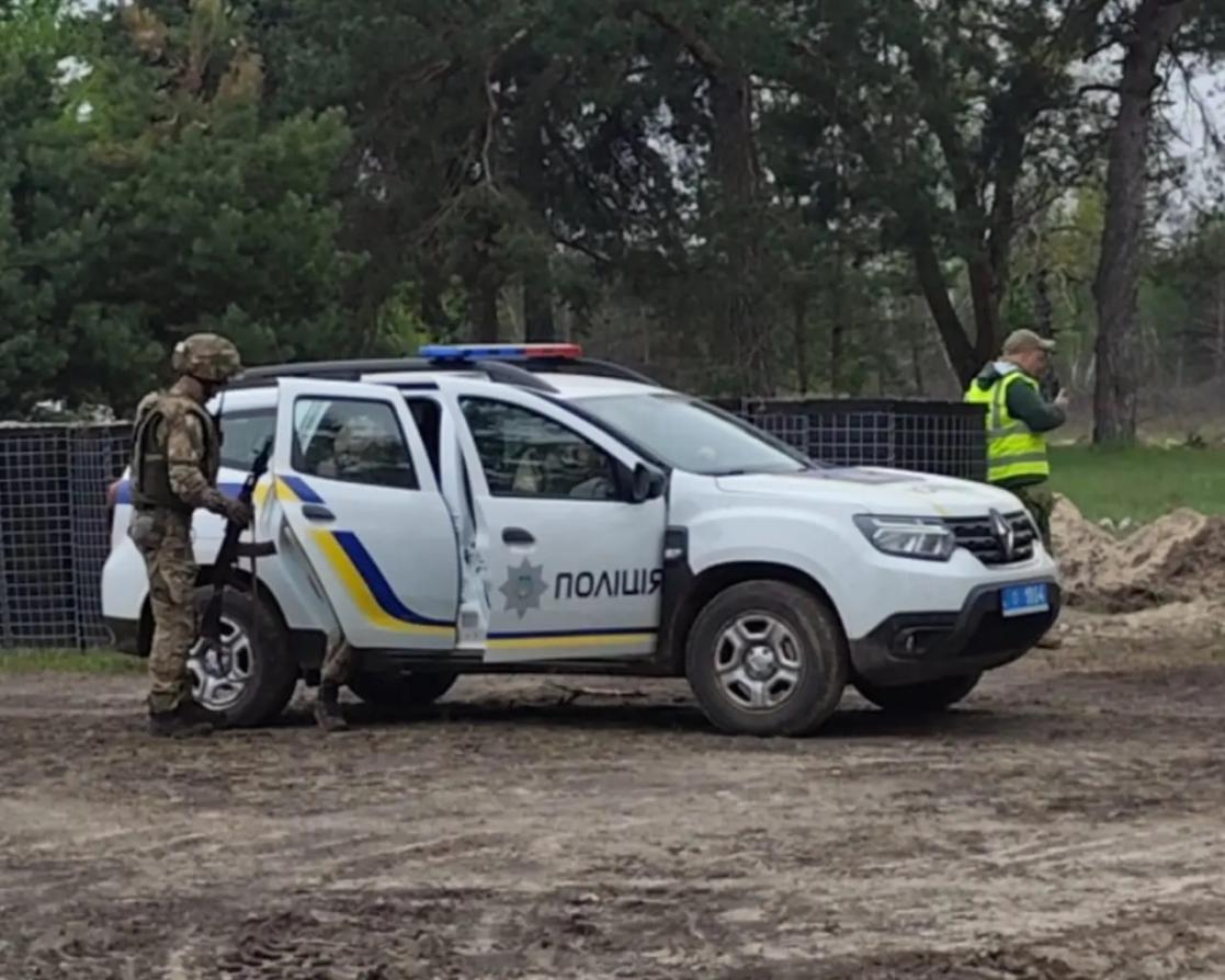 Joint Pre-Deployment Training On Stability Policing in Ukraine