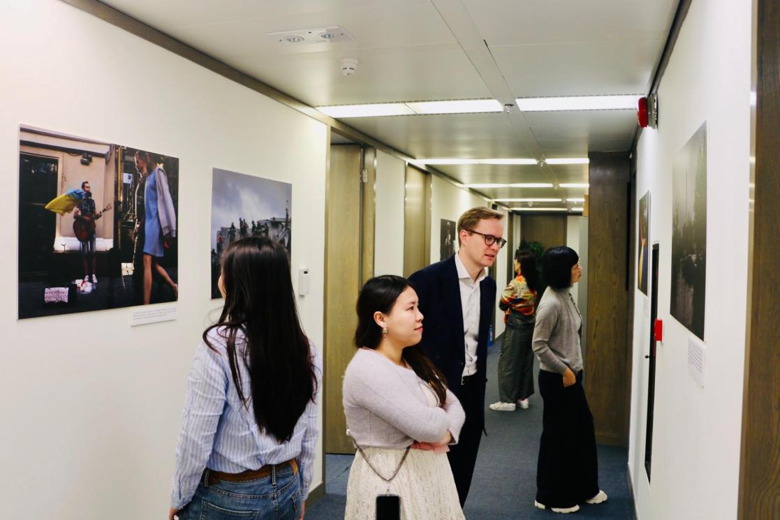 Photo exhibition “Ukraine: War and Resistance”