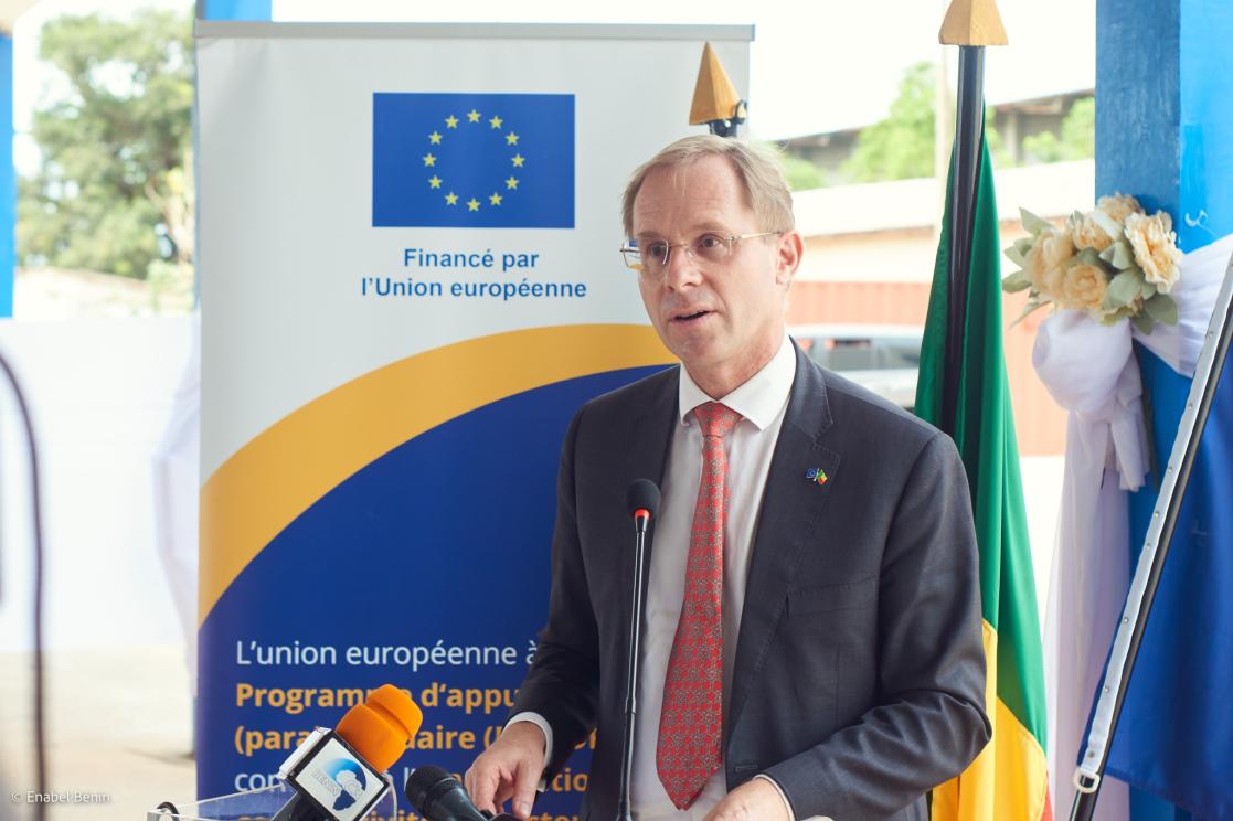 ue