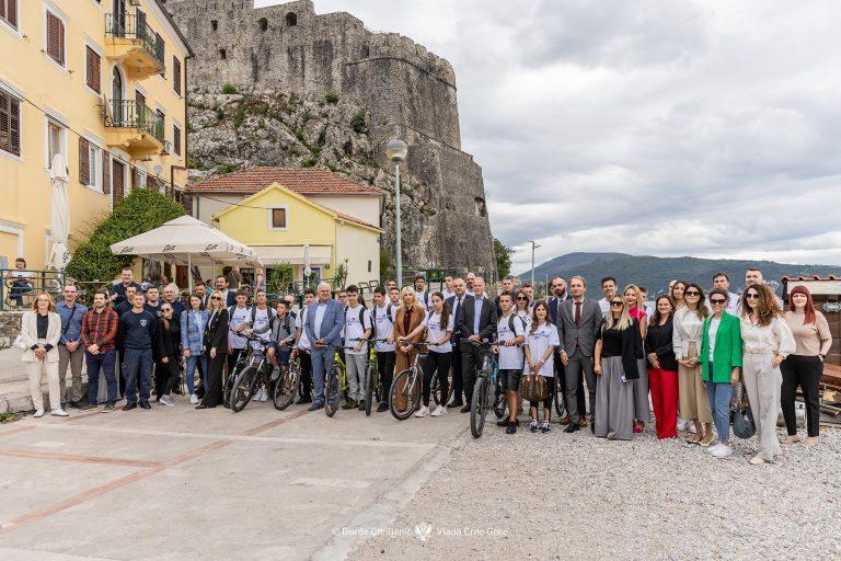 Participants of Interreg Cooperation Day standing on a square in Herceg Novi 