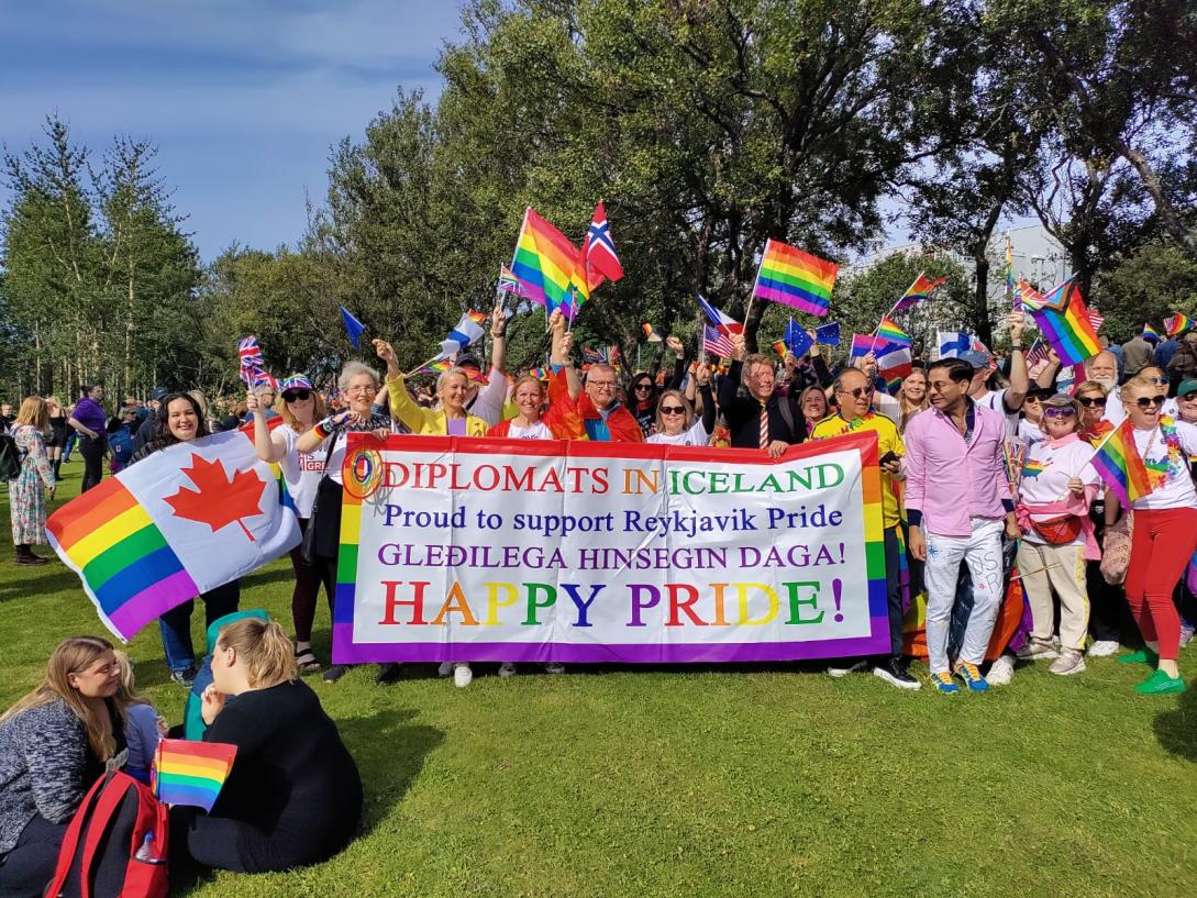 Picture of diplomatic staff at RVK pride 2024