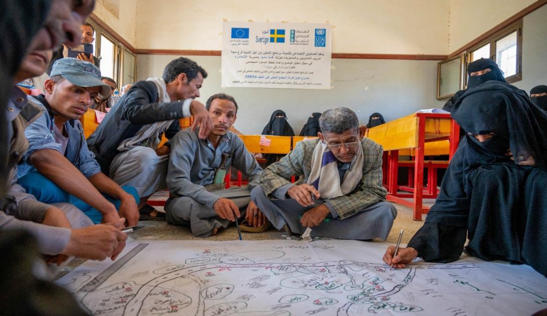 Community members in Hajjah come together to develop community resilience plans, paving the way for