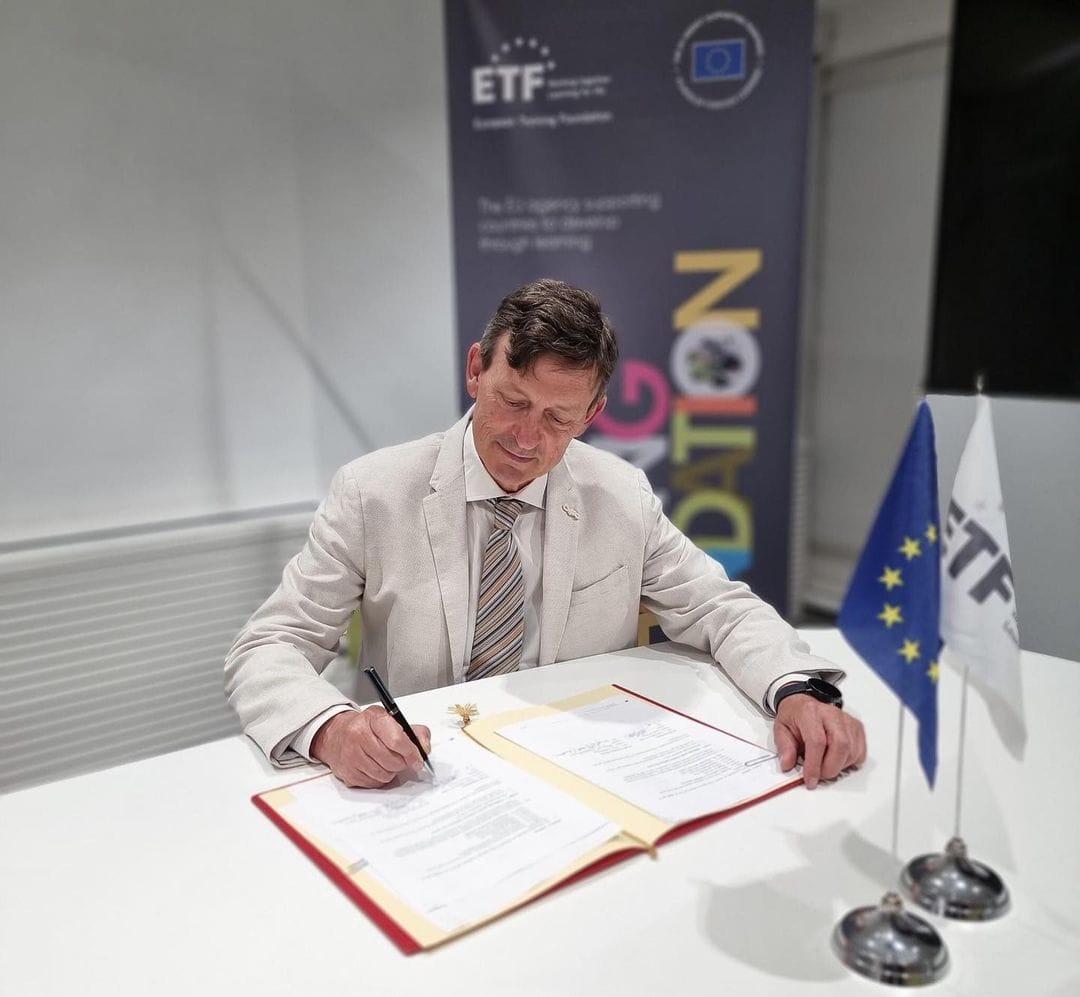 Signature of DARYA programme