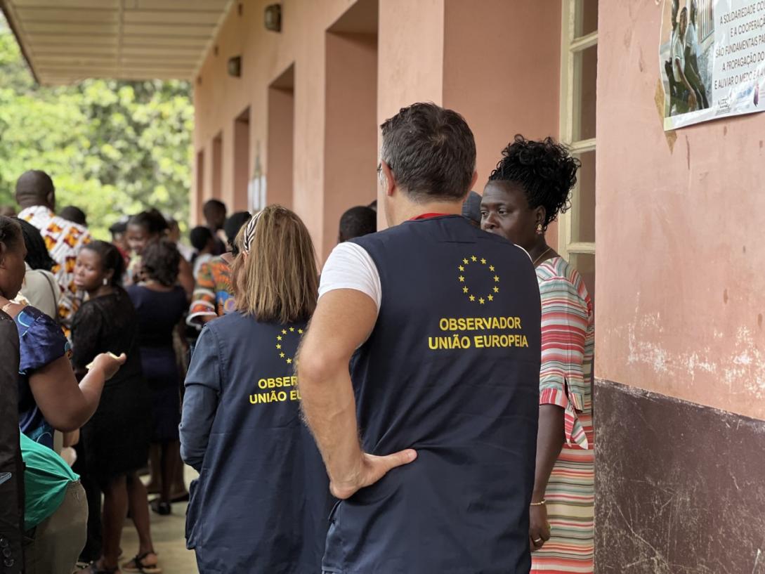 Observers at a polling station