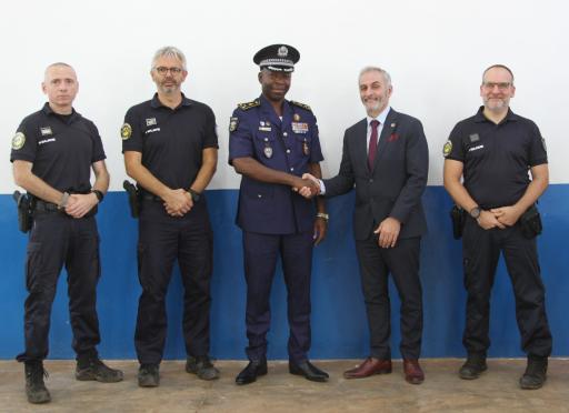 La Mission EUAM RCA rencontre le Directeur Générale de la Police Nationale a l’occasion de la promulgation de la loi organique portant organisation et fonctionnement de la Police Nationale