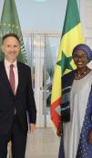 S.E. M. Jean-Marc Pisani, Ambassadeur de l'Union européenne au Sénégal, avec S.E. Mme Yassine Fall, Ministre de l'Intégration Africaine et des Affaires Étrangères.