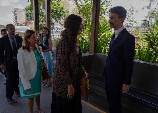 Primera SecretariaAgragada de Cooperación y de Luxemburgo, Lucie Van der Beek