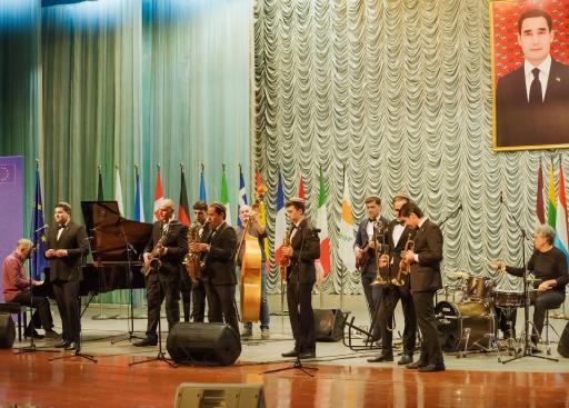 Jazz concert of the Italian Antonio Flinta Trio in Ashgabat, 24 November 2024