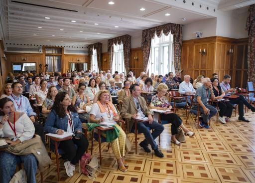 Speakers: Cristina Narbona (First Vice-President of the Spanish Senate), Cristina Lobillo (Director for Energy Policy, European Commission). Moderator: Francisco Fonseca (Professor of International Public Law, Valladolid University)