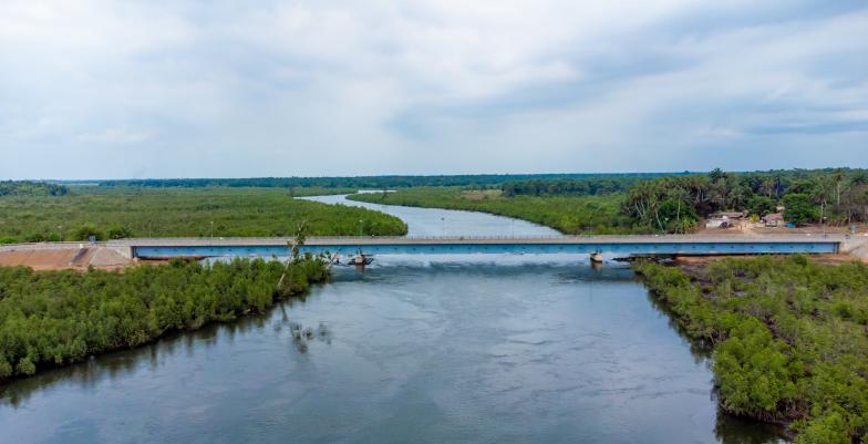 An aeriel view of the Koblo-Gulala Bridge