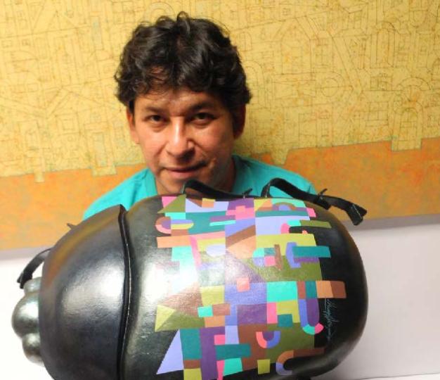 Alejandro Ramírez, artista plástico guatemalteco