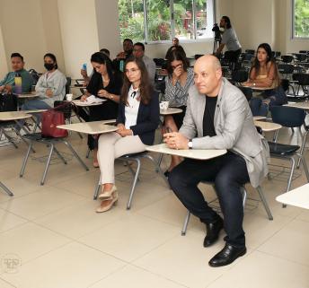 Clausura Francia UTP