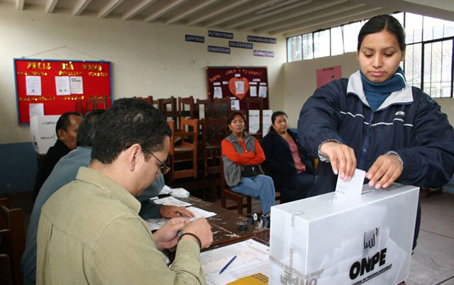 La Uni&oacute;n Europea observar&aacute; las elecciones en Per&uacute; con un equipo de m&aacute;s de 70 observadores intern